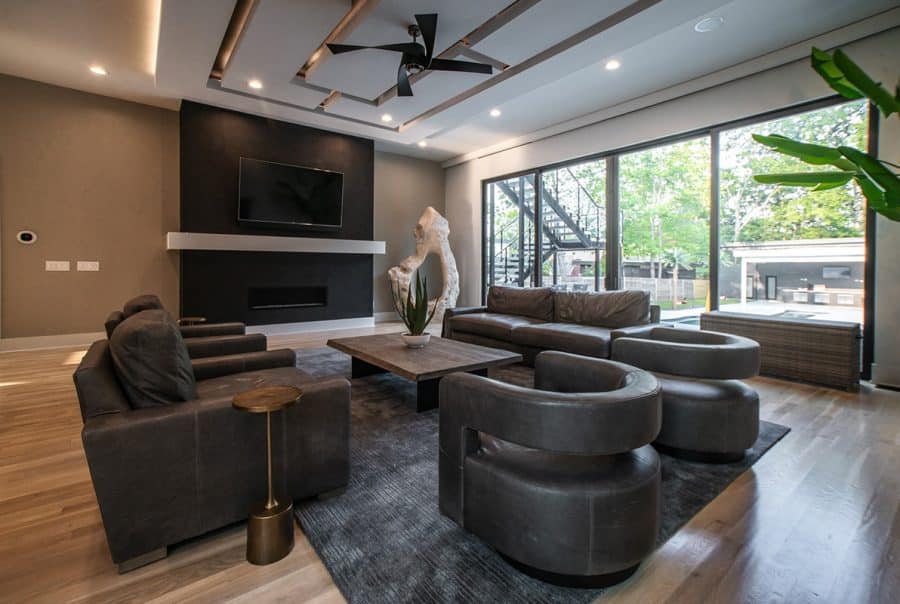 Richland Building Partners Living Space