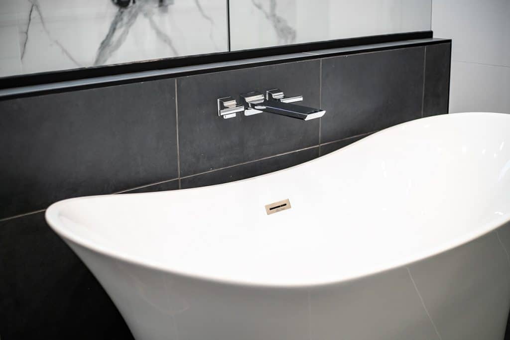 Richland-Builders-298 Richland Building Partners Bathroom