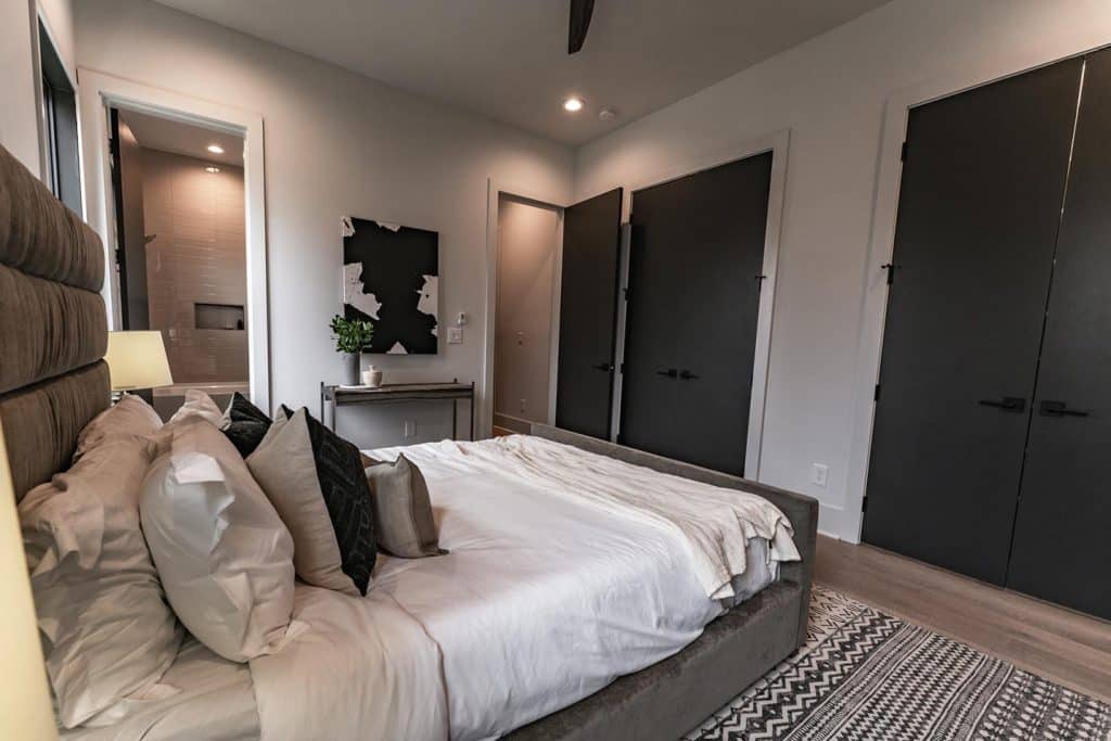 richland-builders-108-46th-ave-010 Richland Builders 108 46th Avenue North