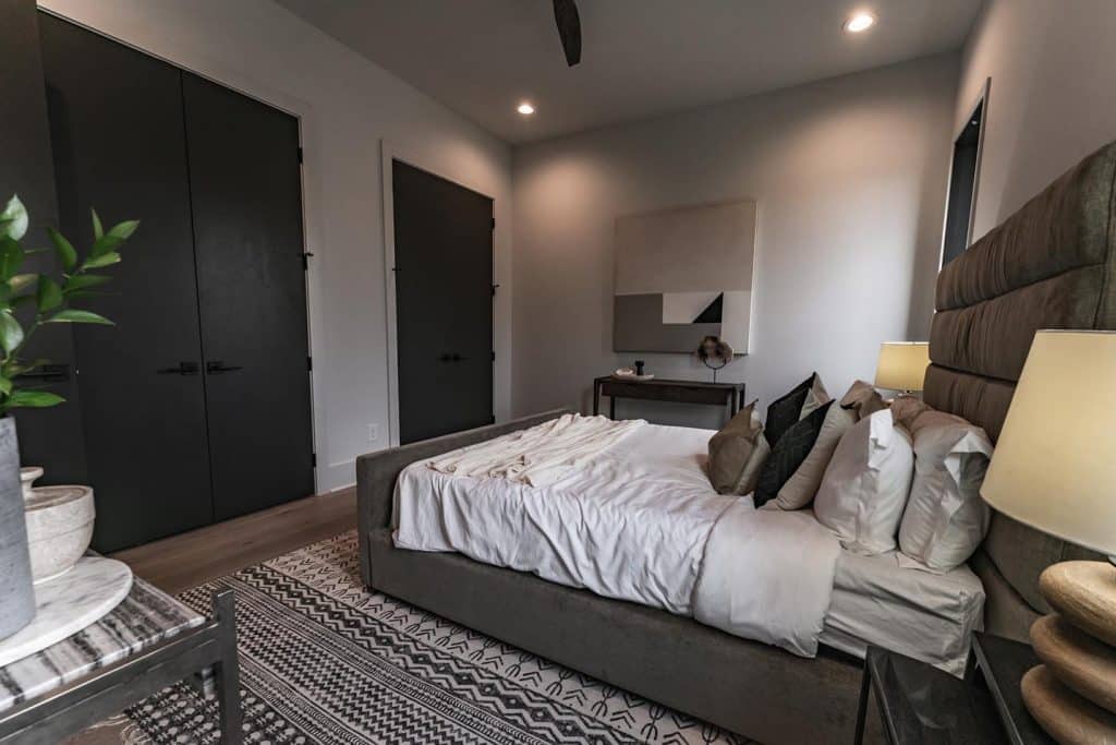 richland-builders-108-46th-ave-012 Richland Builders 108 46th Avenue North