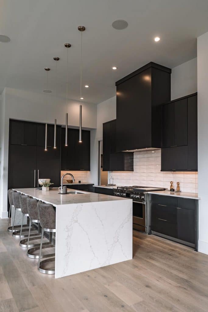 richland-builders-108-46th-ave-080 Richland Builders 108 46th Avenue North