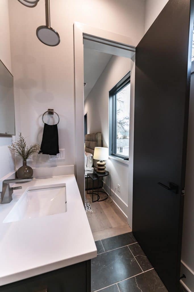 richland-builders-108-46th-ave-097 Richland Builders 108 46th Avenue North