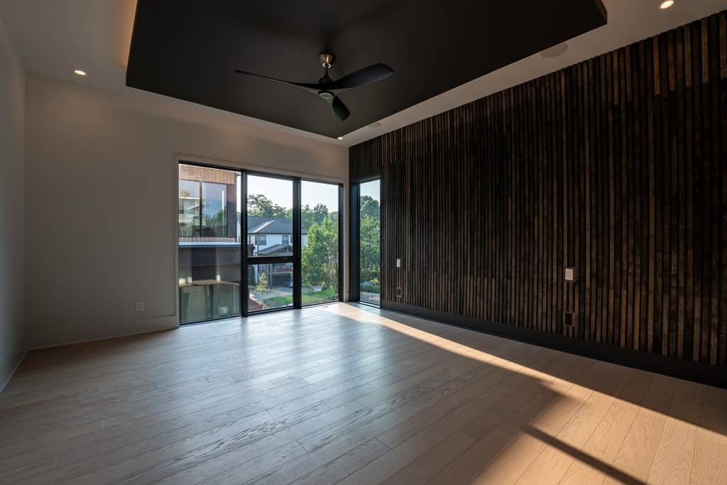 135-a-39th-ave-n-038