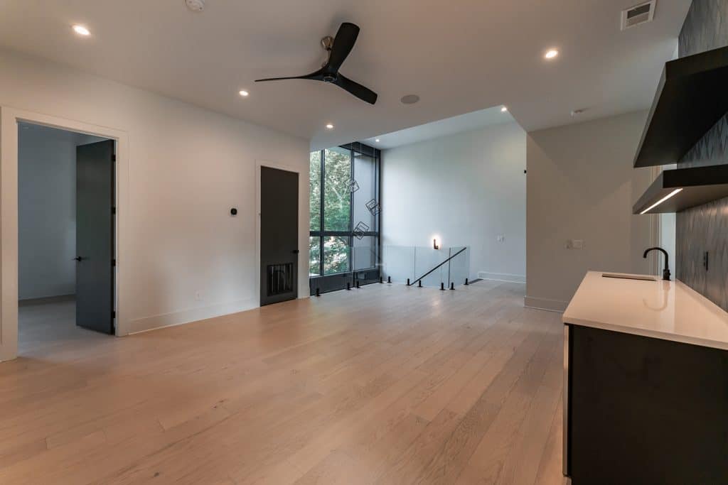 135-a-39th-ave-n-046