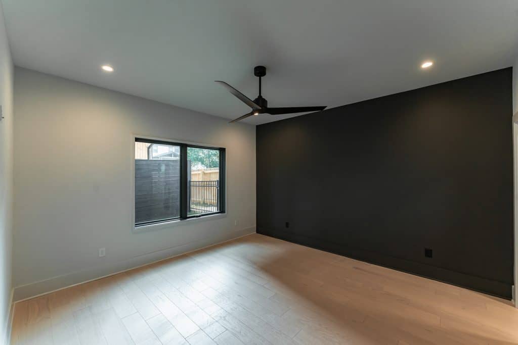 135-a-39th-ave-n-052