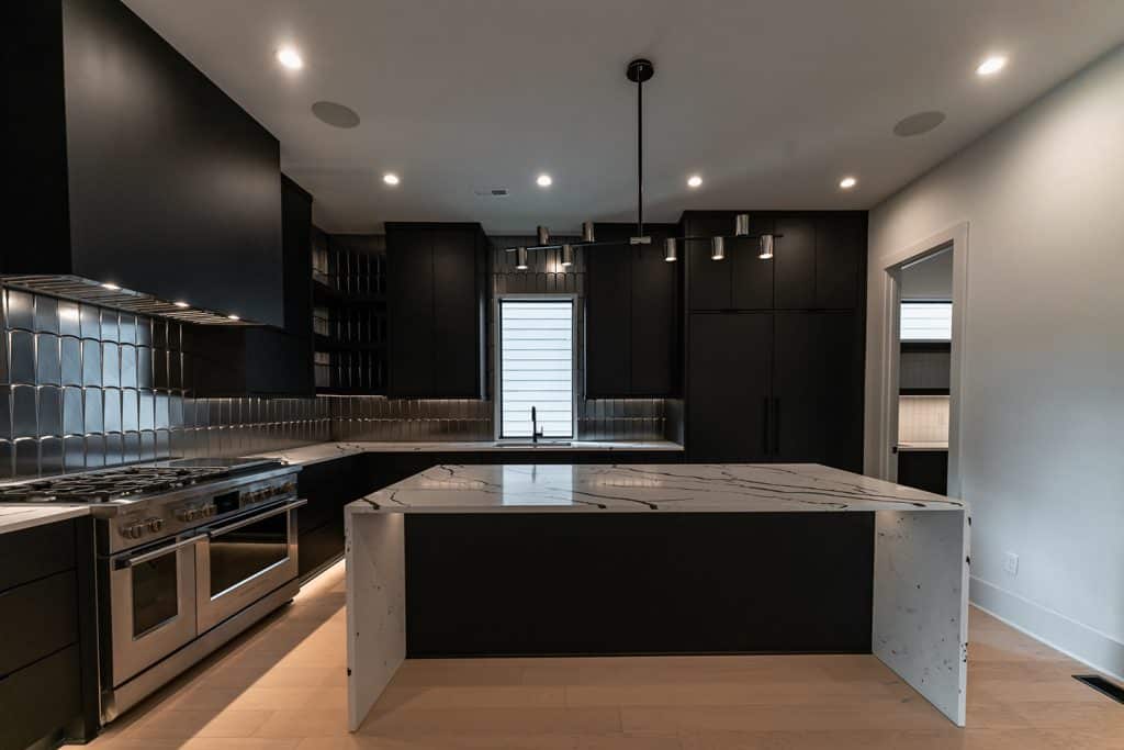 135-a-39th-ave-n-064