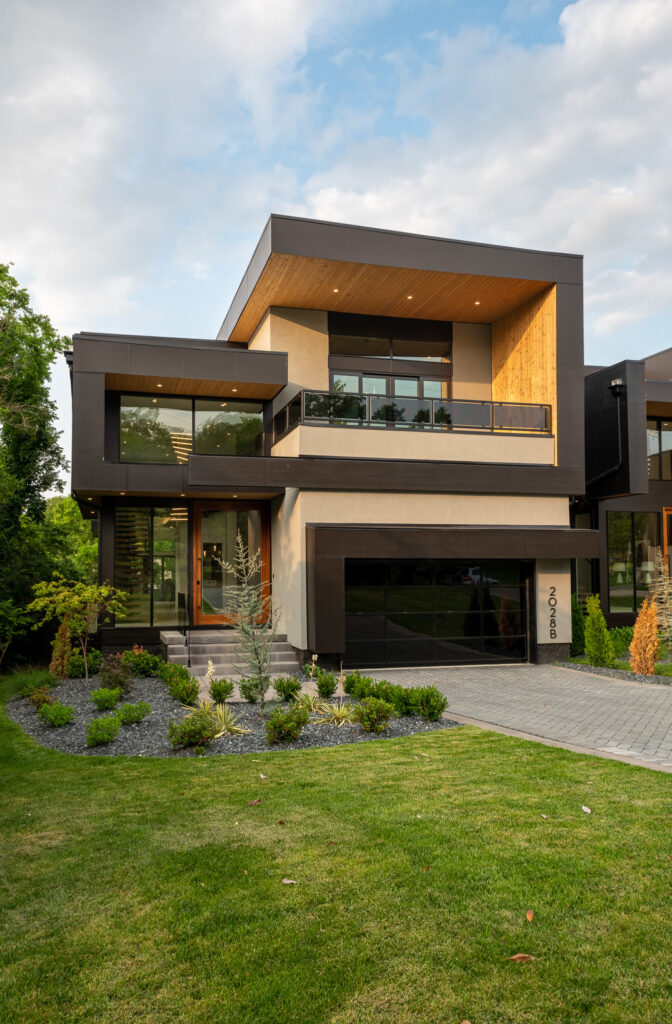 2028B Overhill Dr - By Rainer Schuertzmann-005