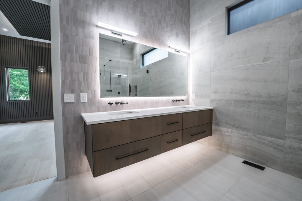 2028B Overhill Dr - By Rainer Schuertzmann-085