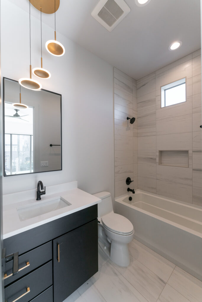 3122 A Belwood - by Rainer Schuertzmann-30